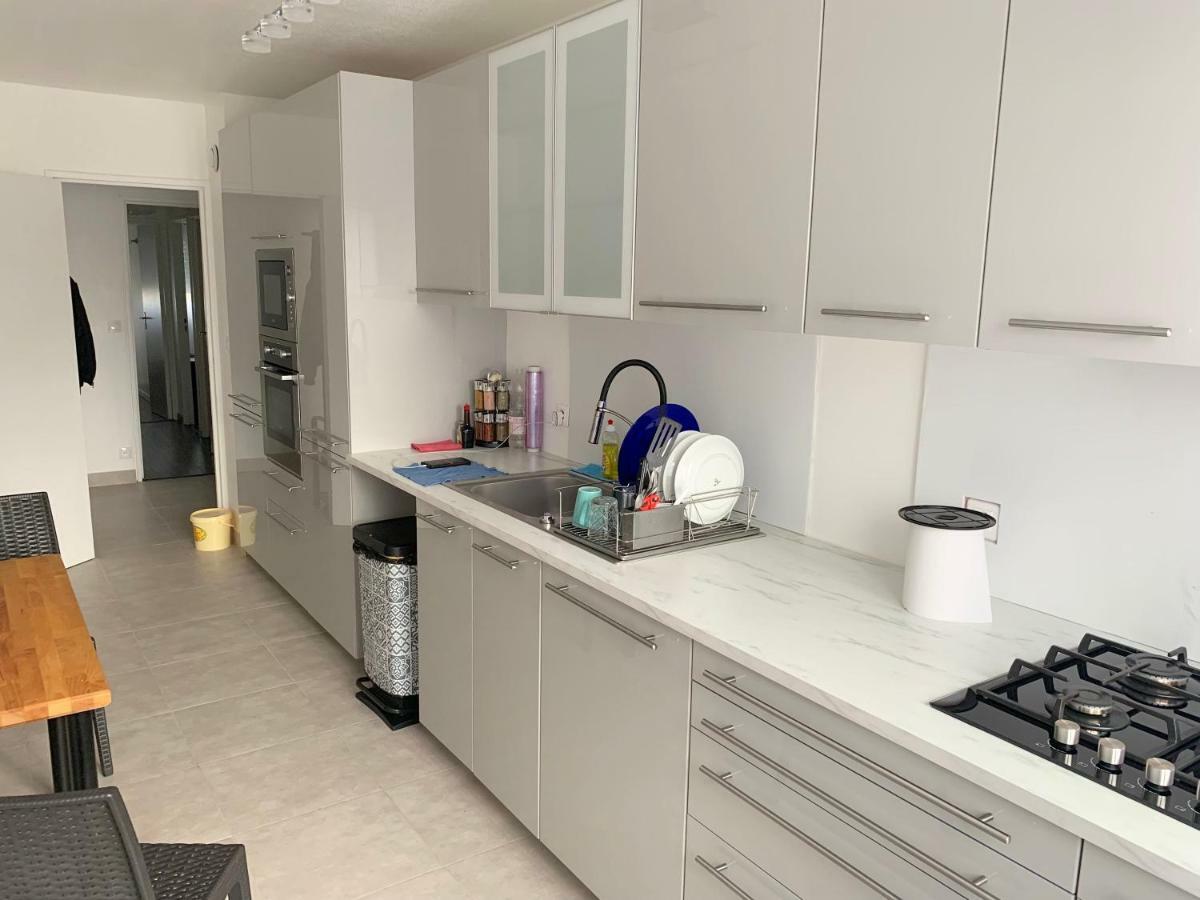 Grand Appartement A Louer Vue Sur Seine Melun Exterior foto